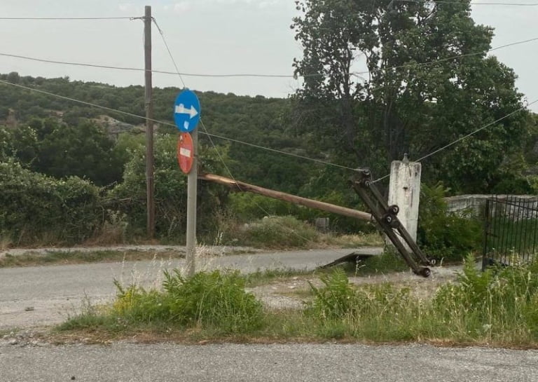 Λιτόχωρο: Σε πτώση στύλου οφείλεται η διακοπή ρεύματος