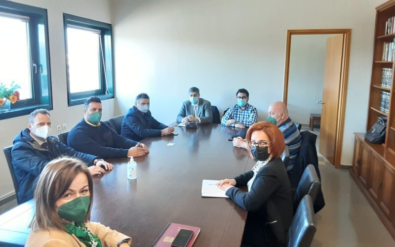 Ενημερωτική σύσκεψη της Βουλεύτριας κ. Σκούφα με το Δικηγορικό Σύλλογο & τον πρόεδρο των δικαστικών υπαλλήλων Κατερίνης