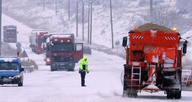 Φορτηγα Χιονι