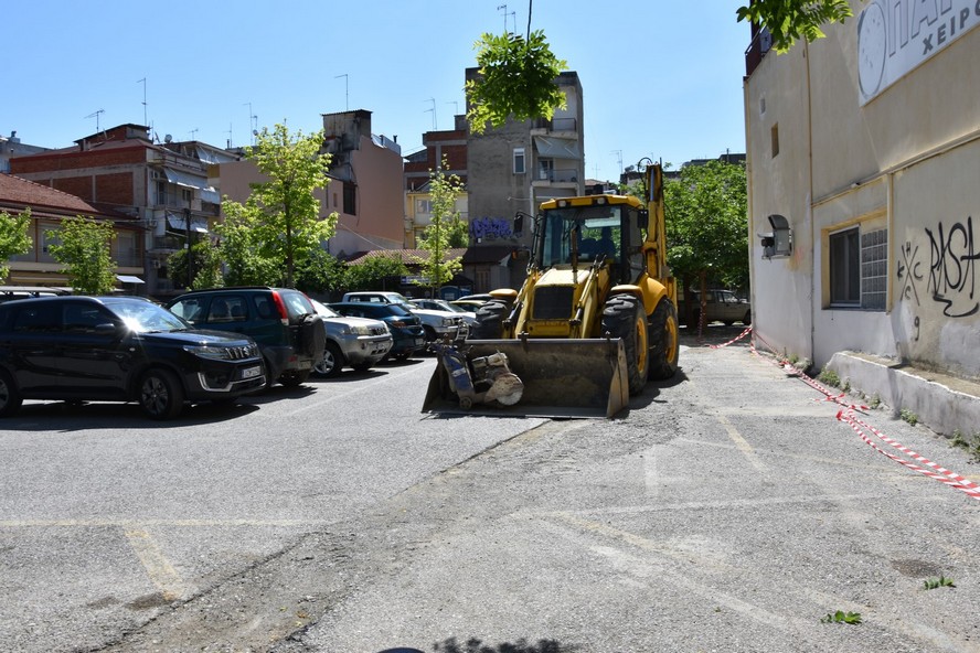 4Α. Αφαλτοστρώθηκαν Σημεία Στα Οποία Είχαν Γίνει Κάποτε Έργα Ύδρευσης Και Αποχέτευσης Της Δευακ. Πριν. Large 2