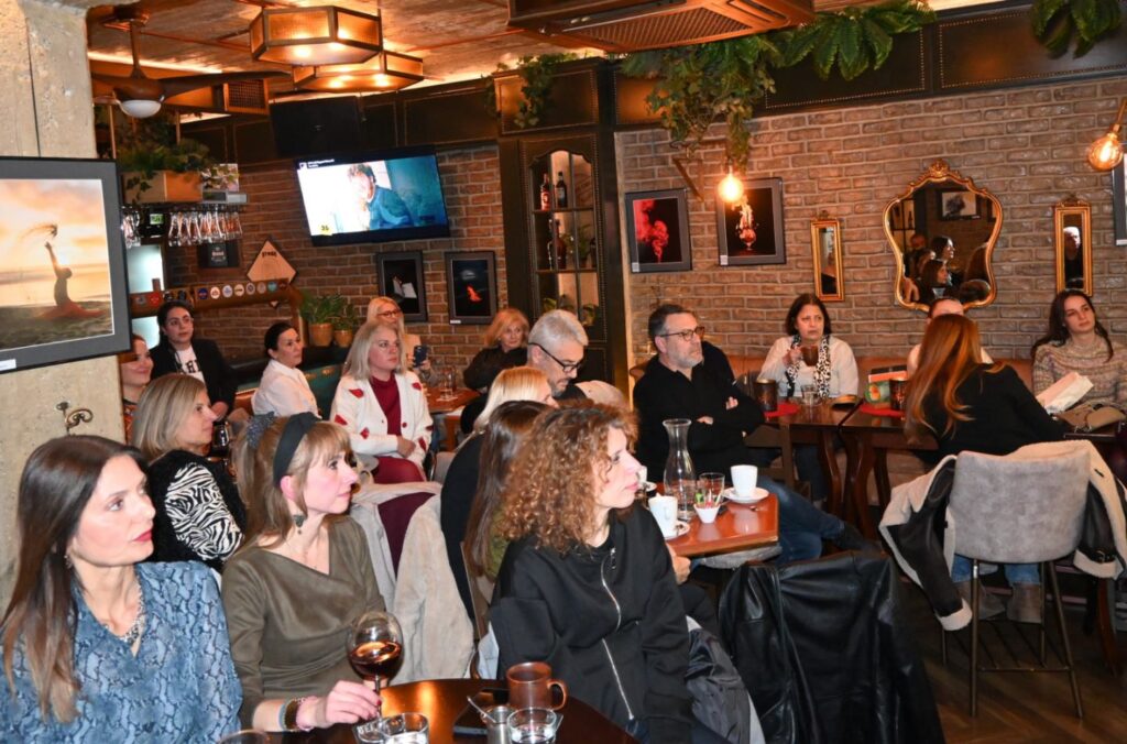 Τα Αικατερίνεια Τίμησαν Τη Νεαρή Δημιουργό Μαρία - Ειρήνη Τζήκα 4 Aikaterinia Maria Tzika 4